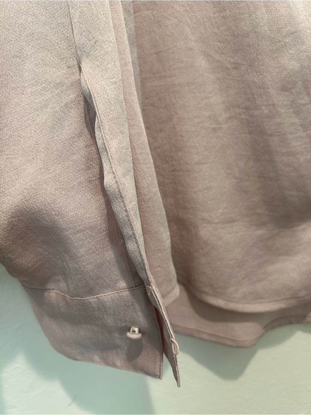 Express Slim Women's Blouse in Light Blush - Picture 6 of 10